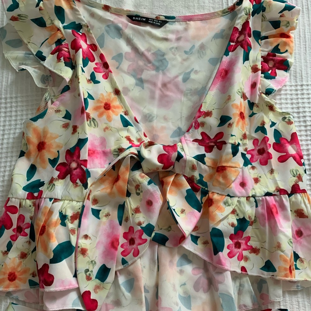 Never worn Flirty set size small